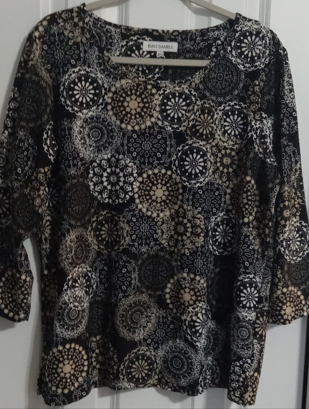 Emily Daniels Black Medallion-Print Women's Blouse